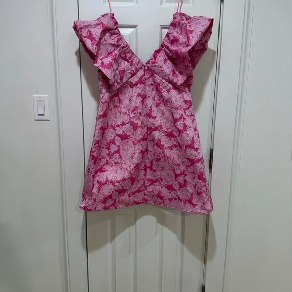 Pink Floral Ruffle V-Neck Mini Dress - Picture 3 of 7